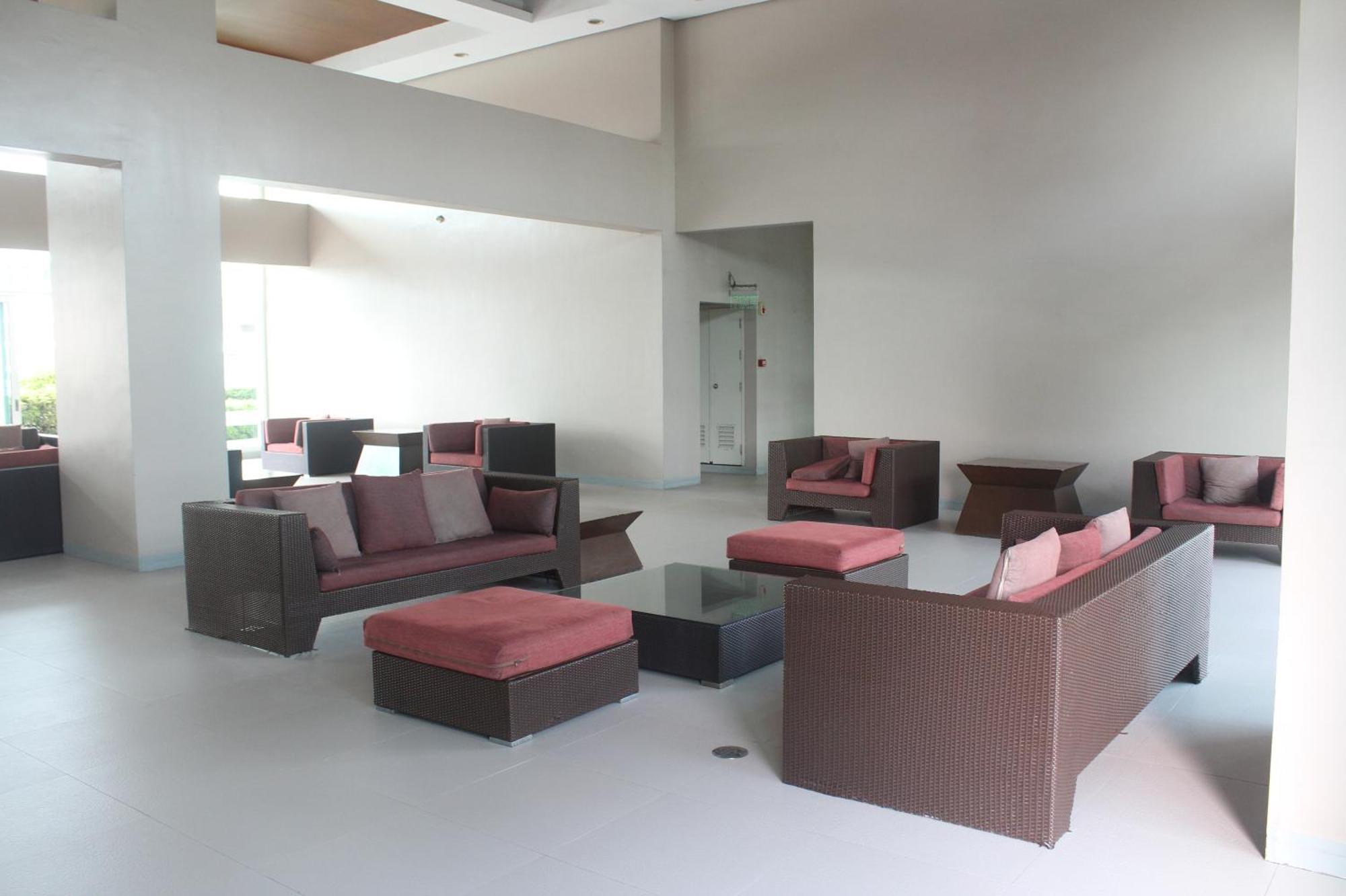 Affordable Makati Serviced Apartments มะนิลา ภายนอก รูปภาพ